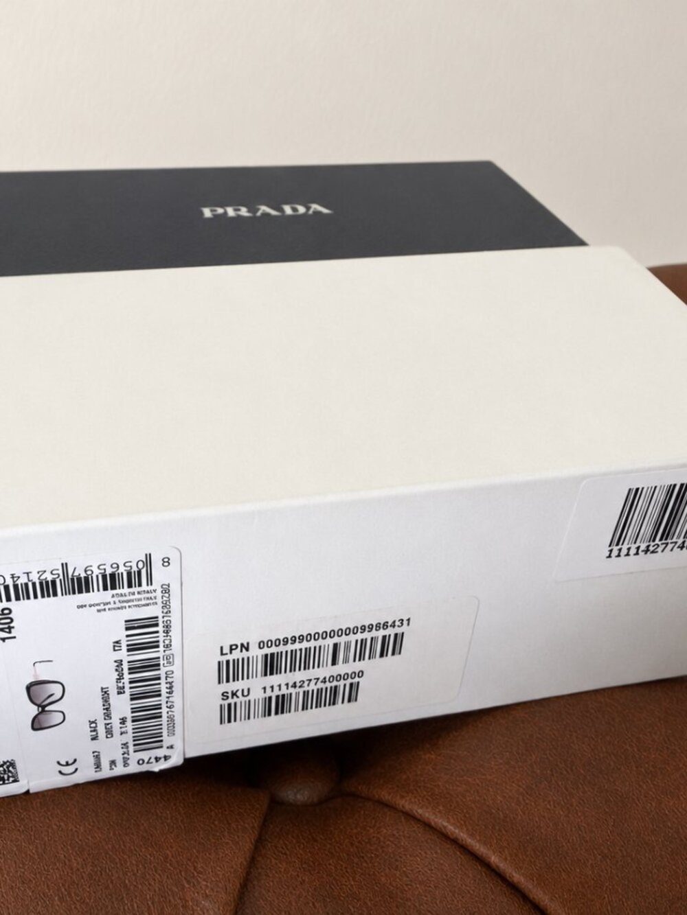 PRADA BUTTERFLY SUNGLASSES | BLACK | PR 03YSF - Picture 2 of 10
